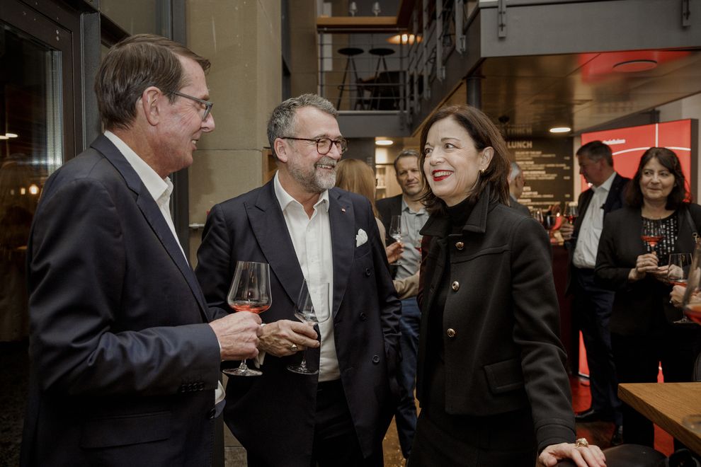 Dîner politique Dîner politique
