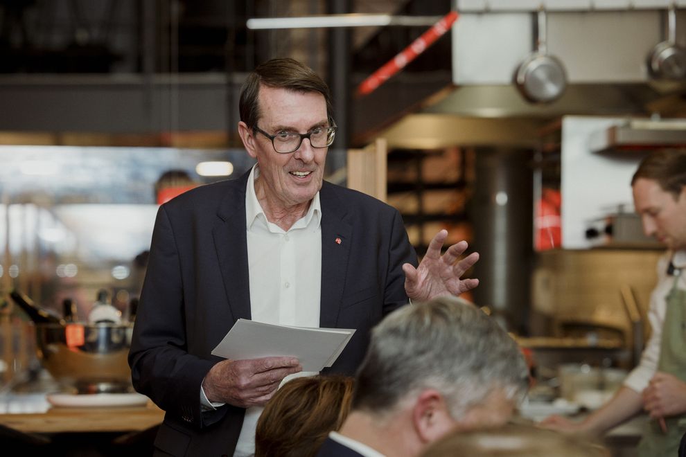 Dîner politique Dîner politique