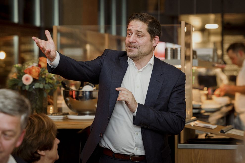 Dîner politique Dîner politique